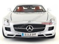 Cochesdemetal.es 2010 Mercedes-Benz SLS AMG Gullwing Gris 1:18 Maisto 31389