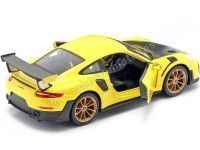 Cochesdemetal.es 2018 Porsche 911 (991 II) GT2 RS Amarillo 1:24 Maisto 31523