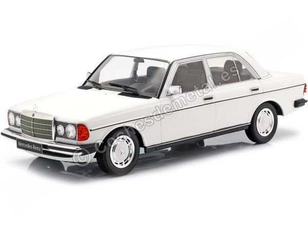 Cochesdemetal.es 1975 Mercedes 230E (W123) White 1:18 KK-Scale 180351