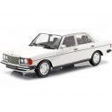 Cochesdemetal.es 1975 Mercedes 230E (W123) White 1:18 KK-Scale 180351