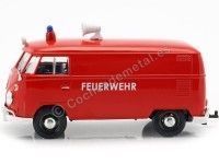 Cochesdemetal.es 1967 Volkswagen Type 2 T1 Delivery Van "Bomberos con Bomba de Agua" 1:24 Motor Max 79671