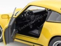 Cochesdemetal.es 1974 Porsche 911 Turbo 3.0 Amarillo 1:24 Welly 24043