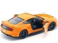 Cochesdemetal.es 2018 Ford Mustang GT 5.0 Cupe Naranja 1:24 Motor MAX 79352