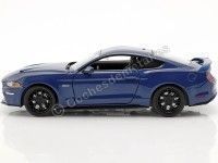Cochesdemetal.es 2018 Ford Mustang GT 5.0 Cupe Azul Metalizado 1:24 Motor MAX 79352