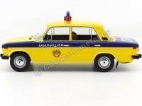 Cochesdemetal.es 1976 Lada 2106 (Seat 124) Policia URSS Amarillo/Azul 1:18 Triple-9 1800246