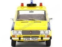 Cochesdemetal.es 1976 Lada 2106 (Seat 124) Policia URSS Amarillo/Azul 1:18 Triple-9 1800246