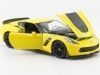 Cochesdemetal.es 2017 Chevrolet Corvette Z06 Amarillo 1:24 Welly 24085