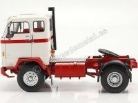 Cochesdemetal.es 1965 Camion Volvo F88 Blanco/Rojo 1:18 MC Group 18141