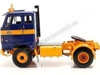 Cochesdemetal.es 1965 Camion Volvo F88 "ASG Transport" Azul/Amarillo 1:18 MC Group 18140