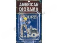 Cochesdemetal.es Figura de Resina "Perro Jugando con Chico" 1:18 American Diorama 23889