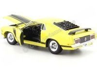 Cochesdemetal.es 1970 Ford Mustang BOSS 302 Fastback Amarillo/Negro 1:24 Welly 22088