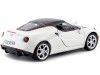 Cochesdemetal.es 2014 Alfa Romeo 4C Satin White/Black 1:24 Motor Max 79513