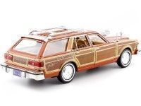 Cochesdemetal.es 1979 Chrysler Lebaron Town & Country Wagon Brown / Woody 1:24 Motor Max 73331