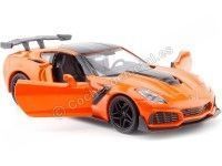 Cochesdemetal.es 2019 Chevrolet Corvette ZR1 Orange/Black 1:24 Motor Max 79356