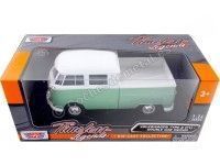 Cochesdemetal.es 1967 Volkswagen VW Type 2 T1 Cabina Doble Pickup Verde/Blanco 1:24 Motor Max 79343