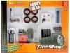 Cochesdemetal.es Set de Accesorios para Taller de Neumáticos 1:24 Hobby Gear 18422