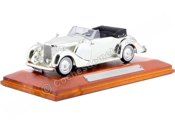 Cochesdemetal.es 1937 Lagonda LG-6 "Chrome Edition" 1:43 Editorial Salvat CHR127