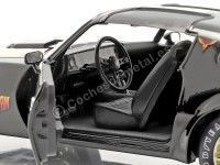 Cochesdemetal.es 1977 Pontiac Firebird Trans AM "Fire Am-VSE" Black 1:18 Greenlight 19080