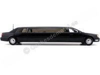 2004 Cadillac Deville Limousine Negro 1:18 Sun Star 4231 Cochesdemetal 8 - Coches de Metal 