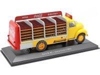 Cochesdemetal.es 1962 Camión Ebro B-45 [LE-6479] "Coca-Cola" Amarillo/Rojo 1:43 Editorial Salvat PUB003
