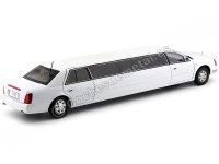 2004 Cadillac Deville Limousine Blanco 1:18 Sun Star 4232 Cochesdemetal 2 - Coches de Metal 