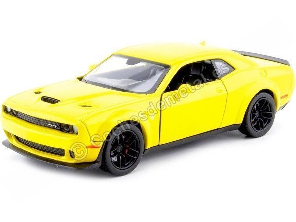 Cochesdemetal.es 2018 Dodge Challenger SRT Hellcat Wide Body Amarillo 1:24 Motor Max 79350