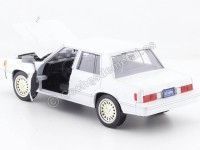 Cochesdemetal.es 1982 Dodge Aries K Blanco 1:24 Motor Max 73335