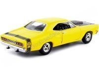 Cochesdemetal.es 1969 Dodge Coronet Super Bee Amarillo/Negro 1:24 Motor Max 73315