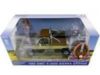 Cochesdemetal.es 1982 GMC K-2500 Sierra Grande Wideside "Fall Guy" Marrón/Oro 1:18 Greenlight 13560