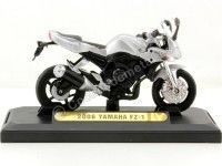 Cochesdemetal.es 2006 Yamaha FZ-1 Plateado/Negro 1:18 Motor Max 444