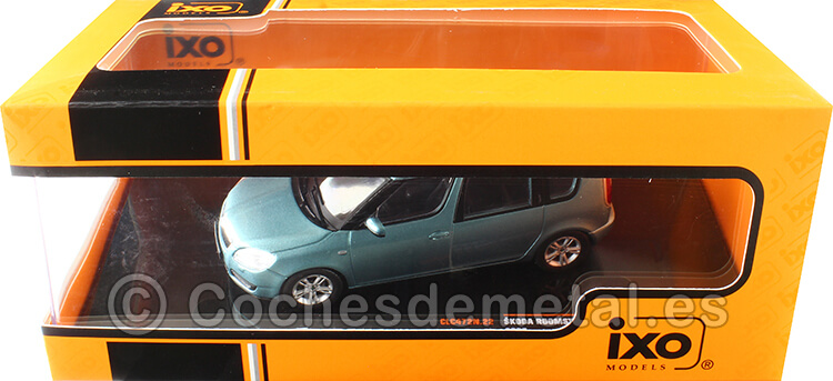 2007 Skoda Roomster Azul Claro Metalizado 1:43 IXO Models CLC472N.22