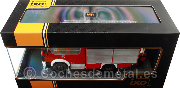 1995 Mercedes LF 16/12 Feuerwehr Essen  1:43 IXO Models TRF016S