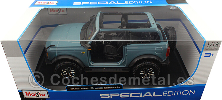 2021 Ford Bronco Badlands Sin Puertas Azul 1:18 Maisto 31457